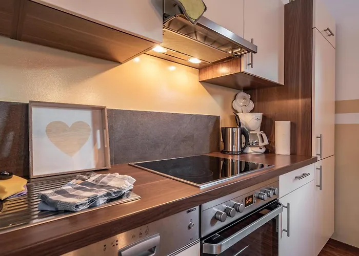 Manuel * مايرهوفن